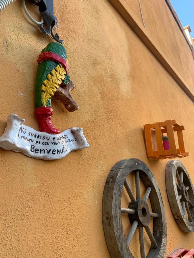Suite I Biddizzi Da Sicilia CTA Exterior foto